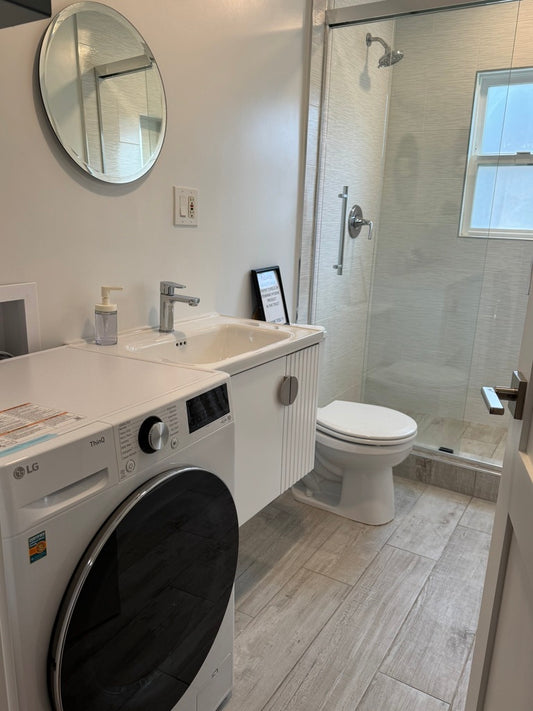 Bright and Spacious Apartment in Prime Location