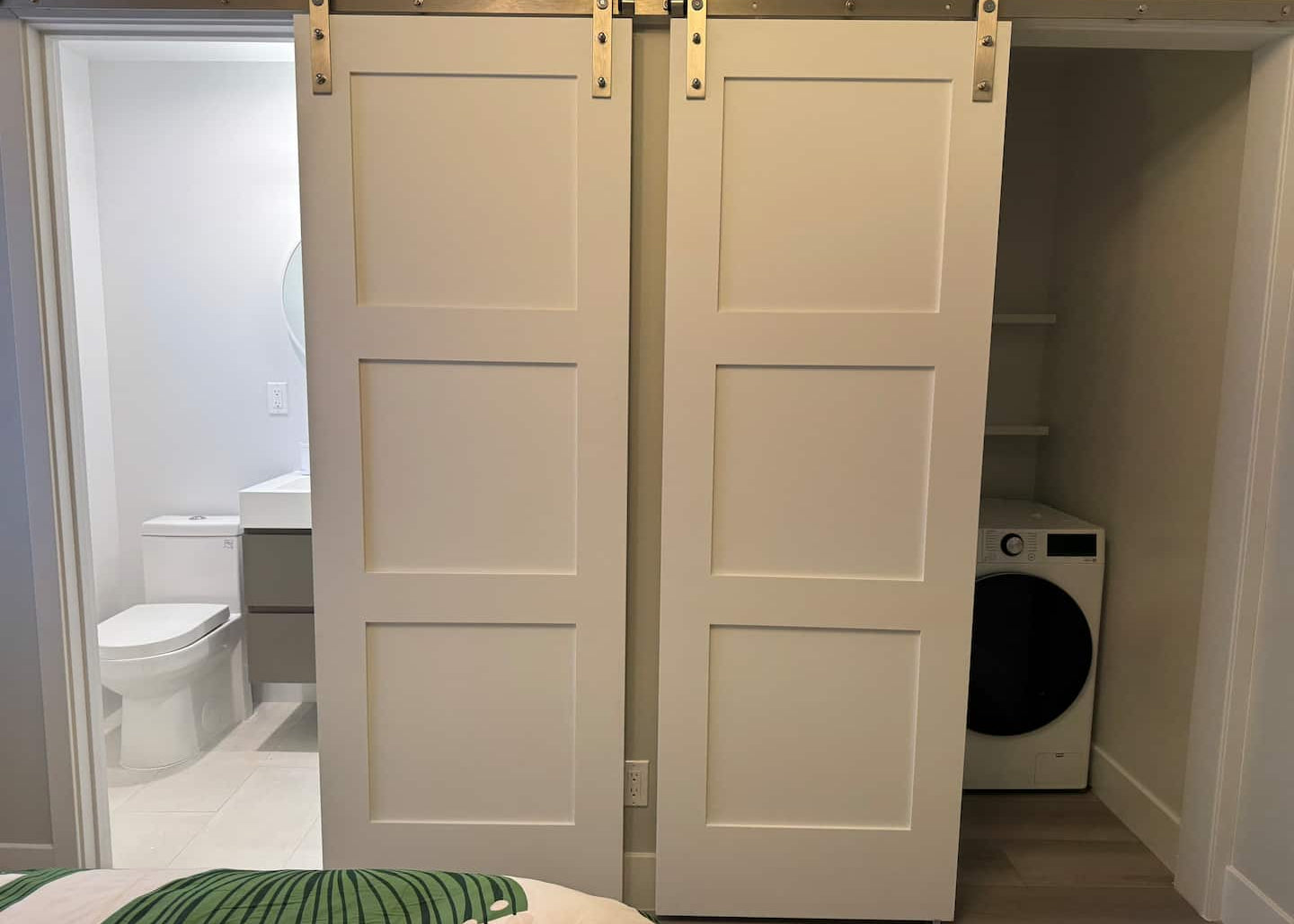 Ivory: one-bedroom Downtown Palo Alto with AC