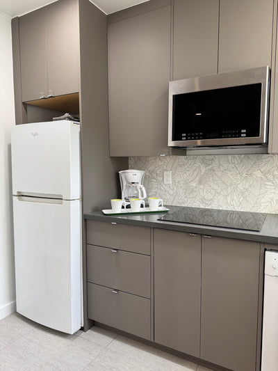 Bright and Spacious Apartment in Prime Location