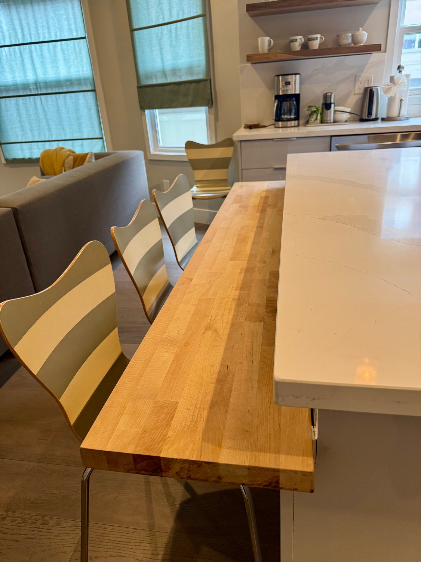 Modern 2 Bedroom 2 Bath Apartment