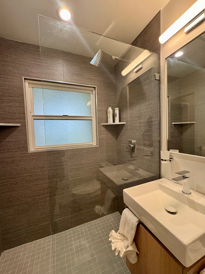 Modern 2 Bedroom 2 Bath Apartment