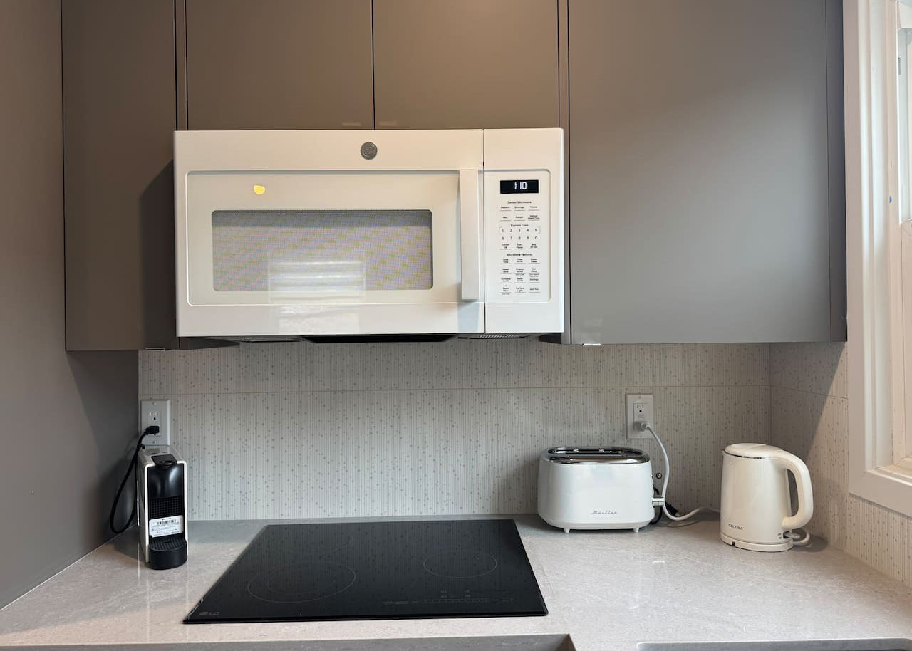 Charming modern one-bedroom in Downtown Palo Alto