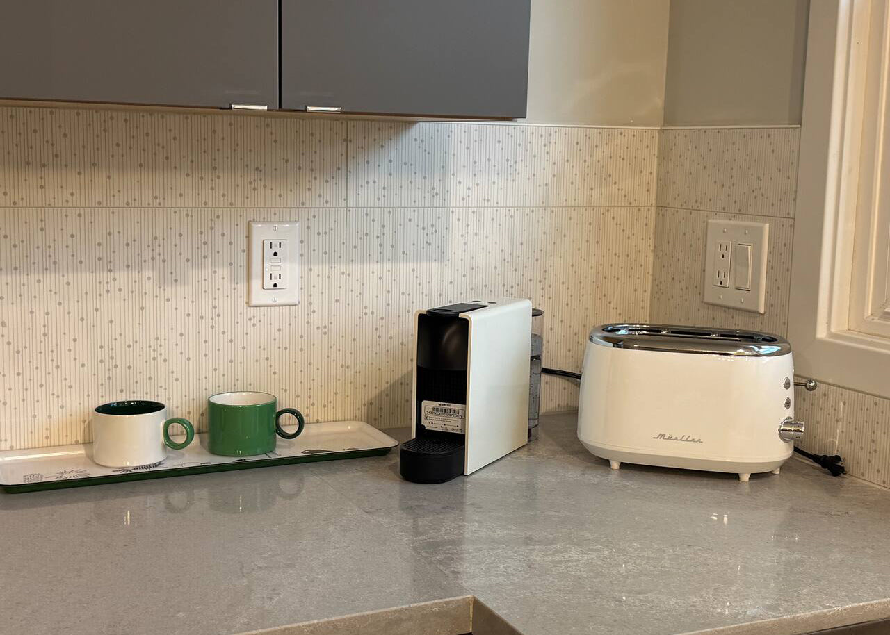 Prime downtown Palo Alto location near Stanford